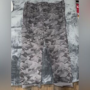 torrid Women’s Gray Camouflage Cargo Pants